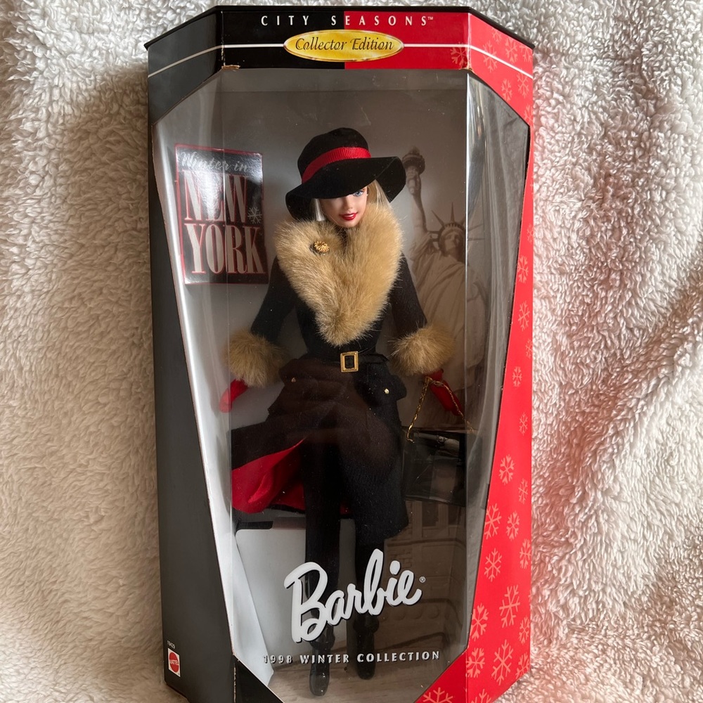Barbie Winter In New York 1998 Collector Edition New in Box